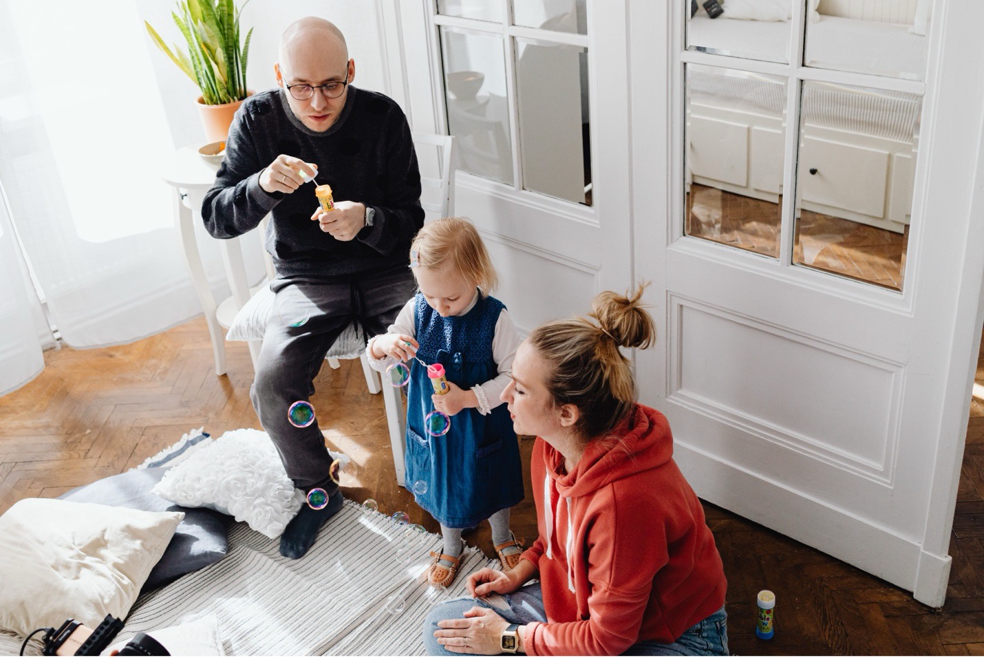 The Bennett family, Alex, Morgan, and their daughter Avery